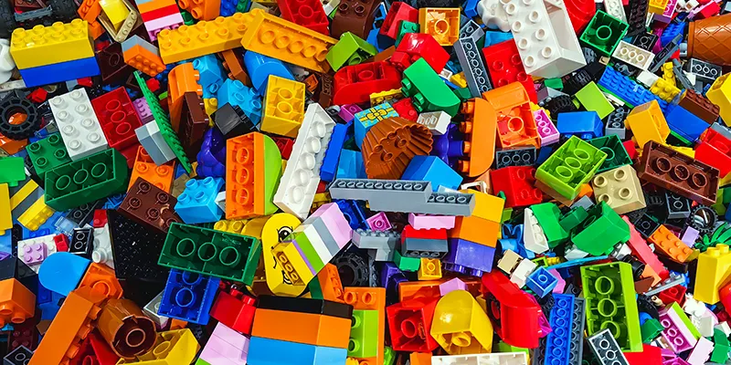 Lego Club at Wells Library – FREE