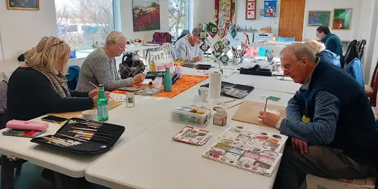 New Paints? Develop your Painting skills and make new Friends!